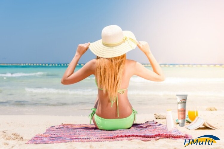 Esfoliação X Verão: Saiba quais os benefícios de esfoliar a pele antes e pós o banho de sol Esfoliação X Verão: Saiba quais os benefícios de esfoliar a pele antes e pós o banho de sol
